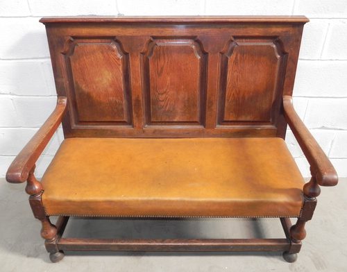 Old Rae Seat Antique Oak Leather Seat Large Settle - Antiques Atlas